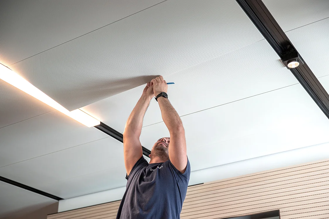Apertura controsoffitto Smart Roll — step 2