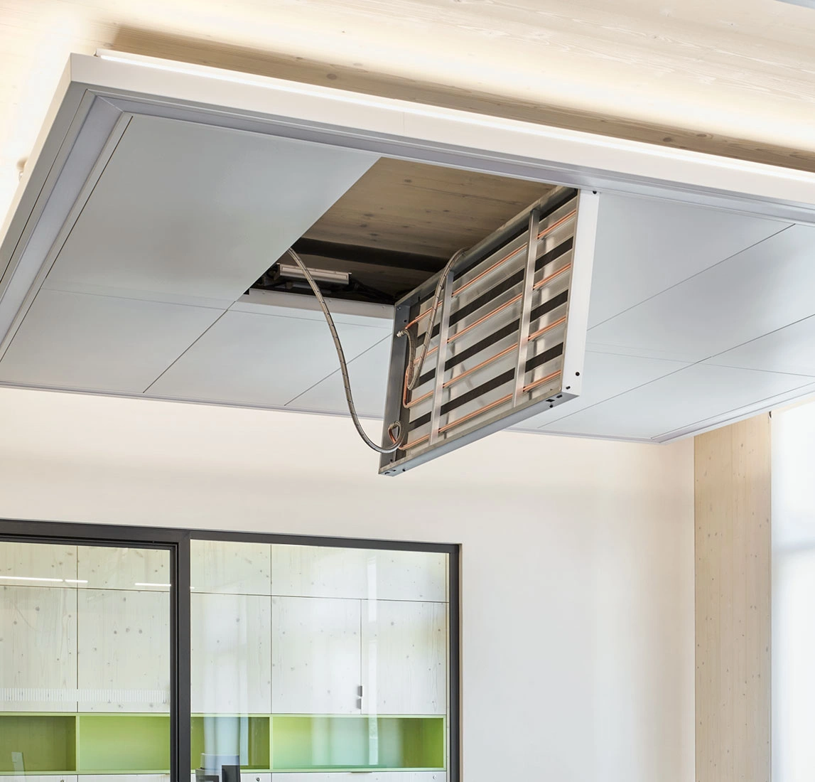 Square Radiant EKOS — controsoffitto radiante integrato